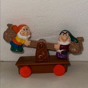 McDonald's Disney *Vintage* Snow White & The Seven Dwarfs Happy Meal Toy